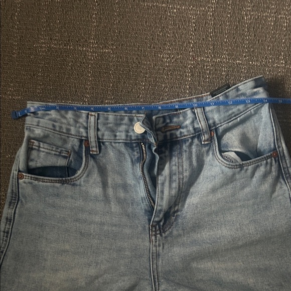 Blank NYC barrel Denim Jeans - Picture 6 of 9